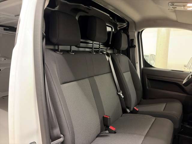 Fahrzeugbild eines Opel Vivaro