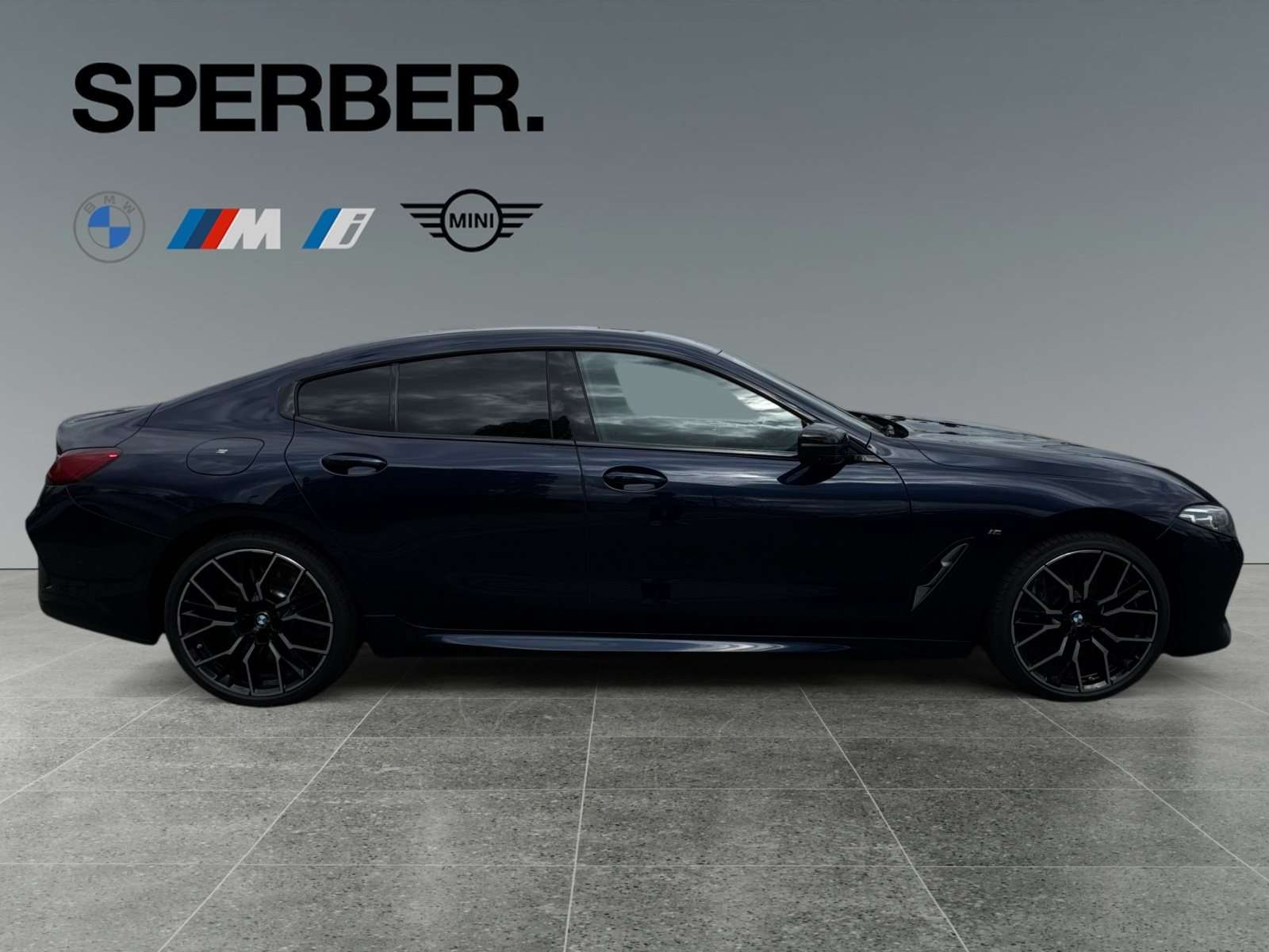 Fahrzeugbild eines BMW 8er-Reihe