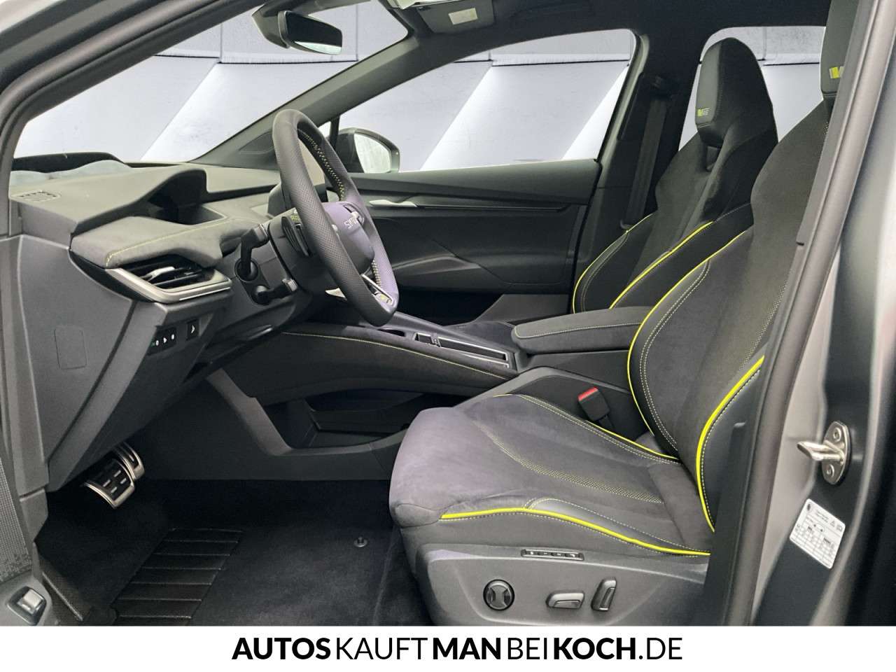 Fahrzeugbild eines Skoda ELROQ