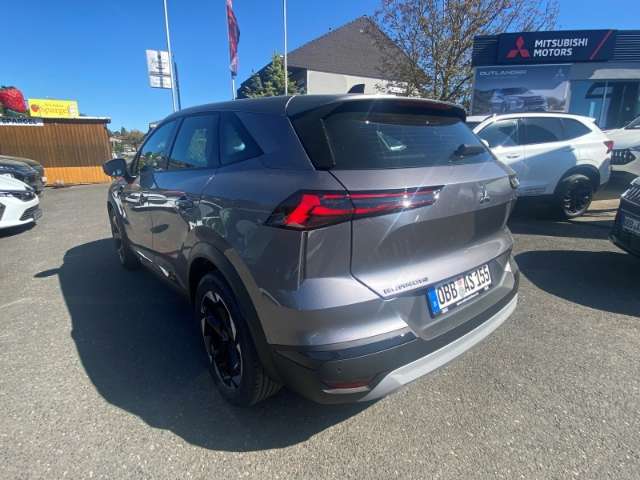 Fahrzeugbild eines Mitsubishi Grandis