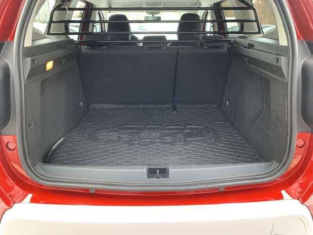 Fahrzeugbild eines Dacia Duster