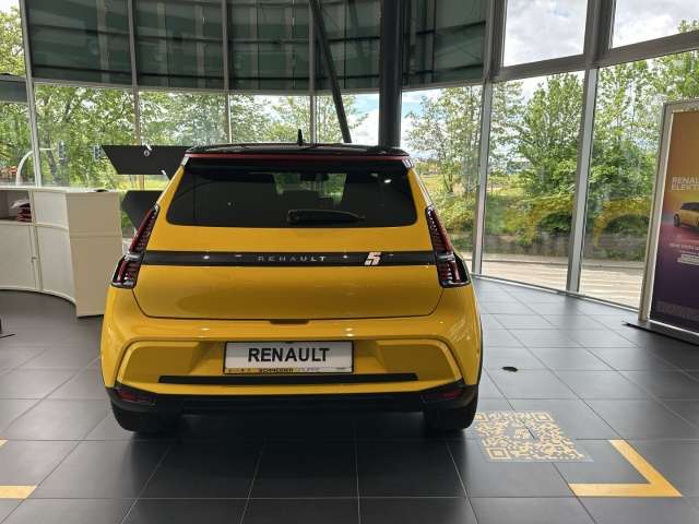 Fahrzeugbild eines Renault 5 E-TECH