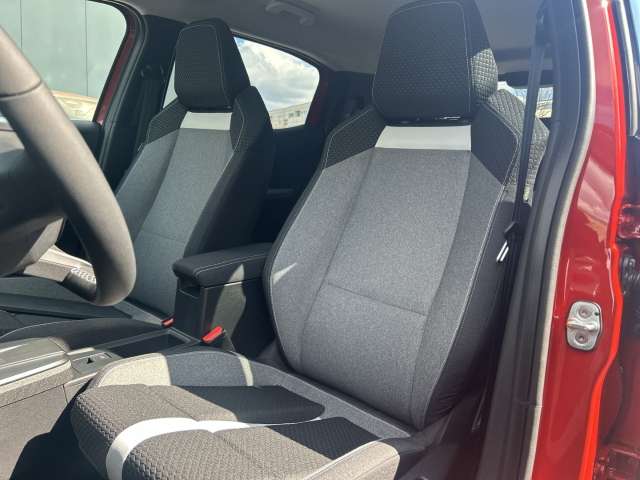 Fahrzeugbild eines Opel Frontera