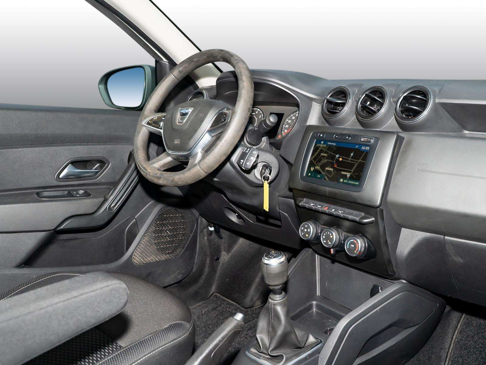 Fahrzeugbild eines Dacia Duster