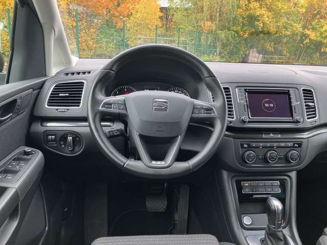 Fahrzeugbild eines SEAT Alhambra