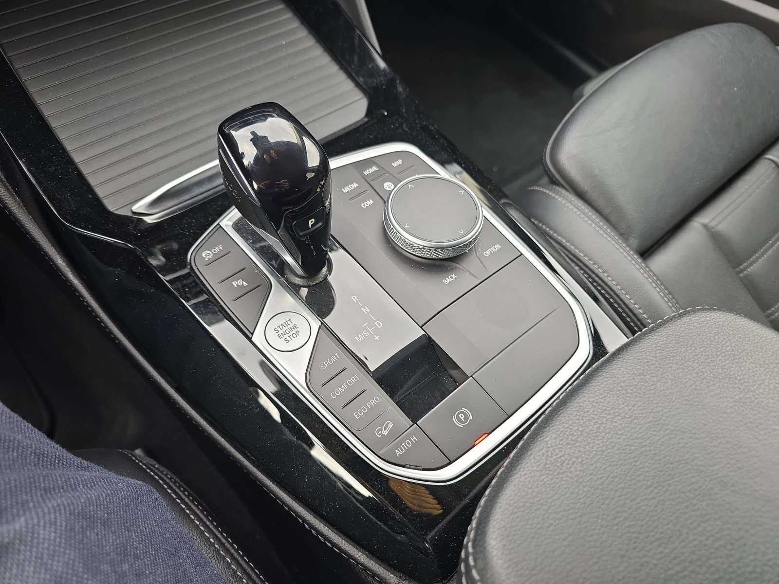 Fahrzeugbild eines BMW X4