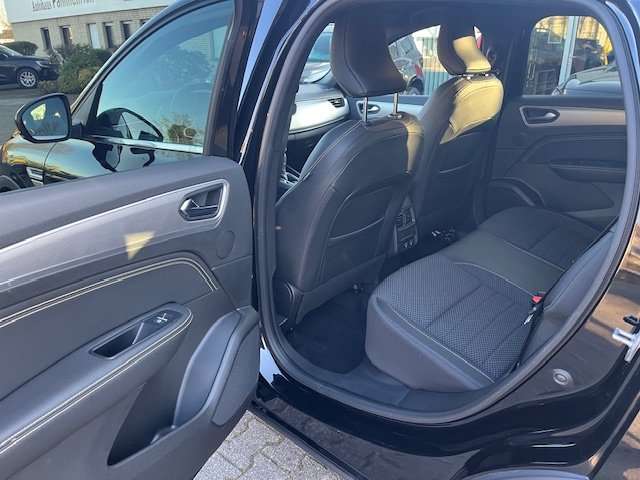 Fahrzeugbild eines Renault Arkana