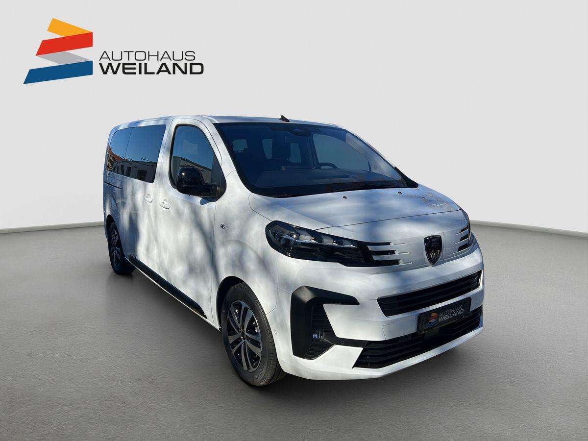 Fahrzeugbild eines Peugeot Traveller