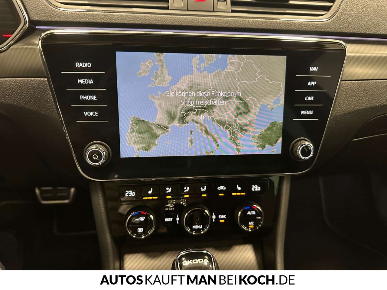 Fahrzeugbild eines Skoda Superb