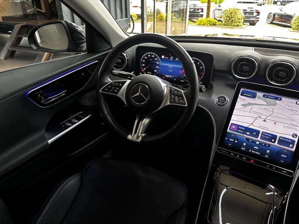 Fahrzeugbild eines Mercedes-Benz C-Klasse