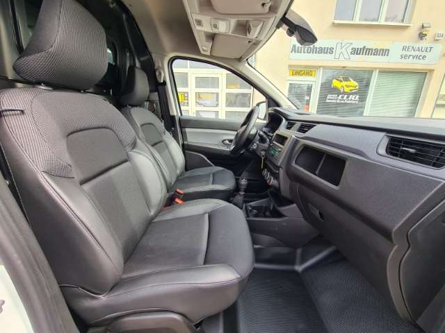 Fahrzeugbild eines Renault Express