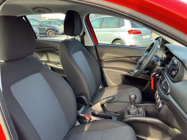 Fahrzeugbild eines Fiat Tipo