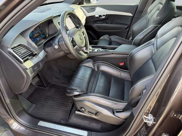Fahrzeugbild eines Volvo XC90