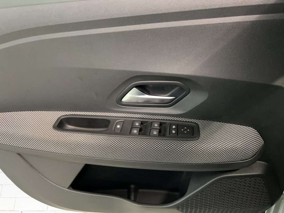 Fahrzeugbild eines Dacia Jogger