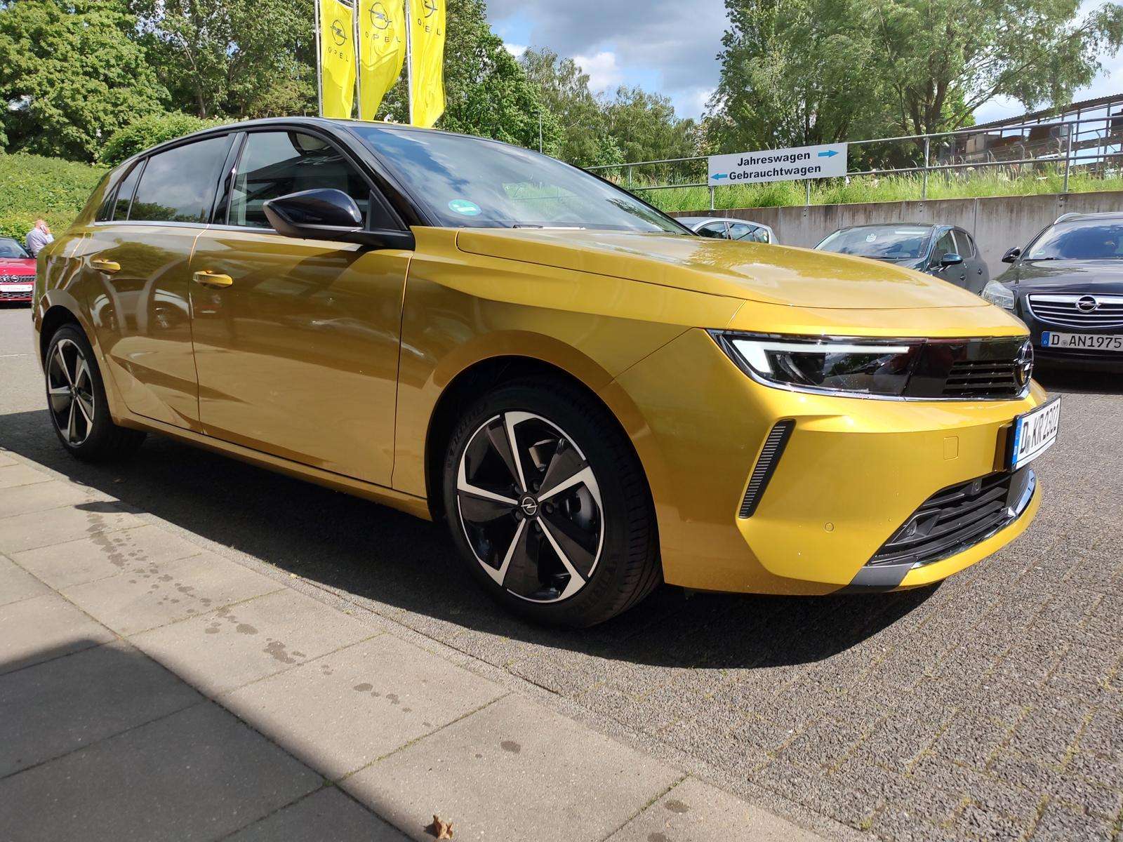 Fahrzeugbild eines Opel Astra