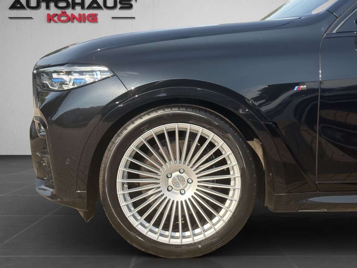 Fahrzeugbild eines BMW X7