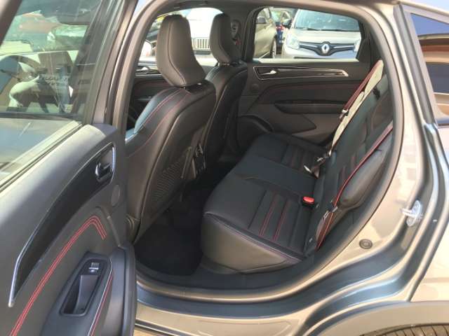 Fahrzeugbild eines Renault Arkana