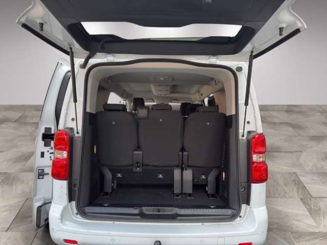 Fahrzeugbild eines Toyota Proace