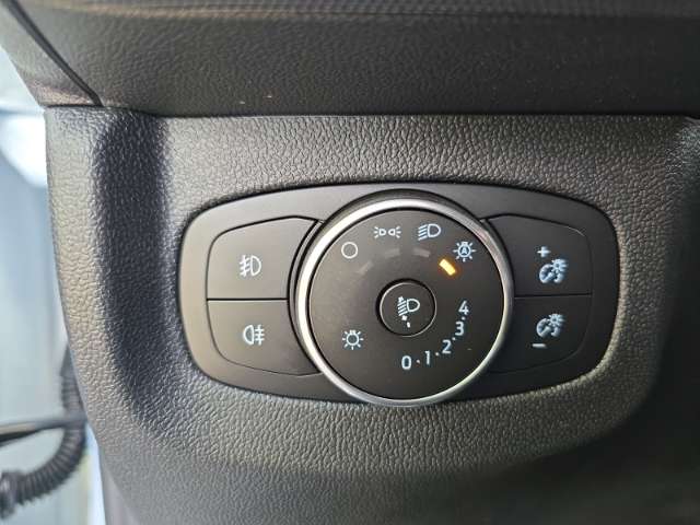Fahrzeugbild eines Ford Transit Courier