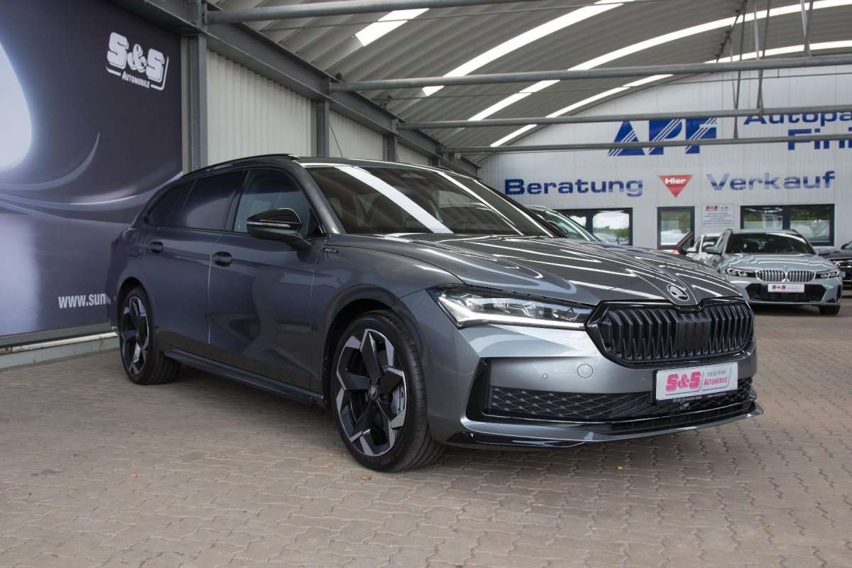 Fahrzeugbild eines Skoda Superb
