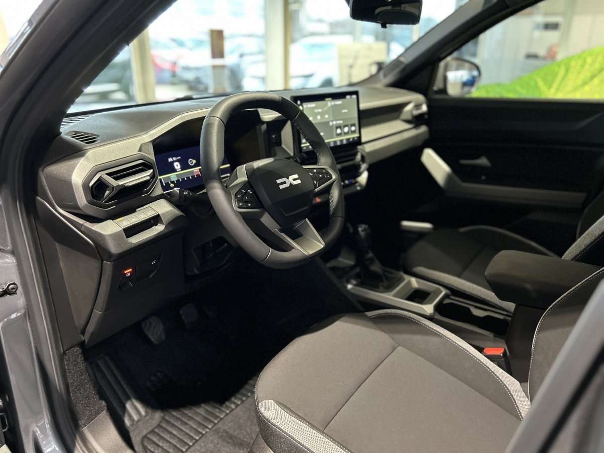 Fahrzeugbild eines Dacia Bigster