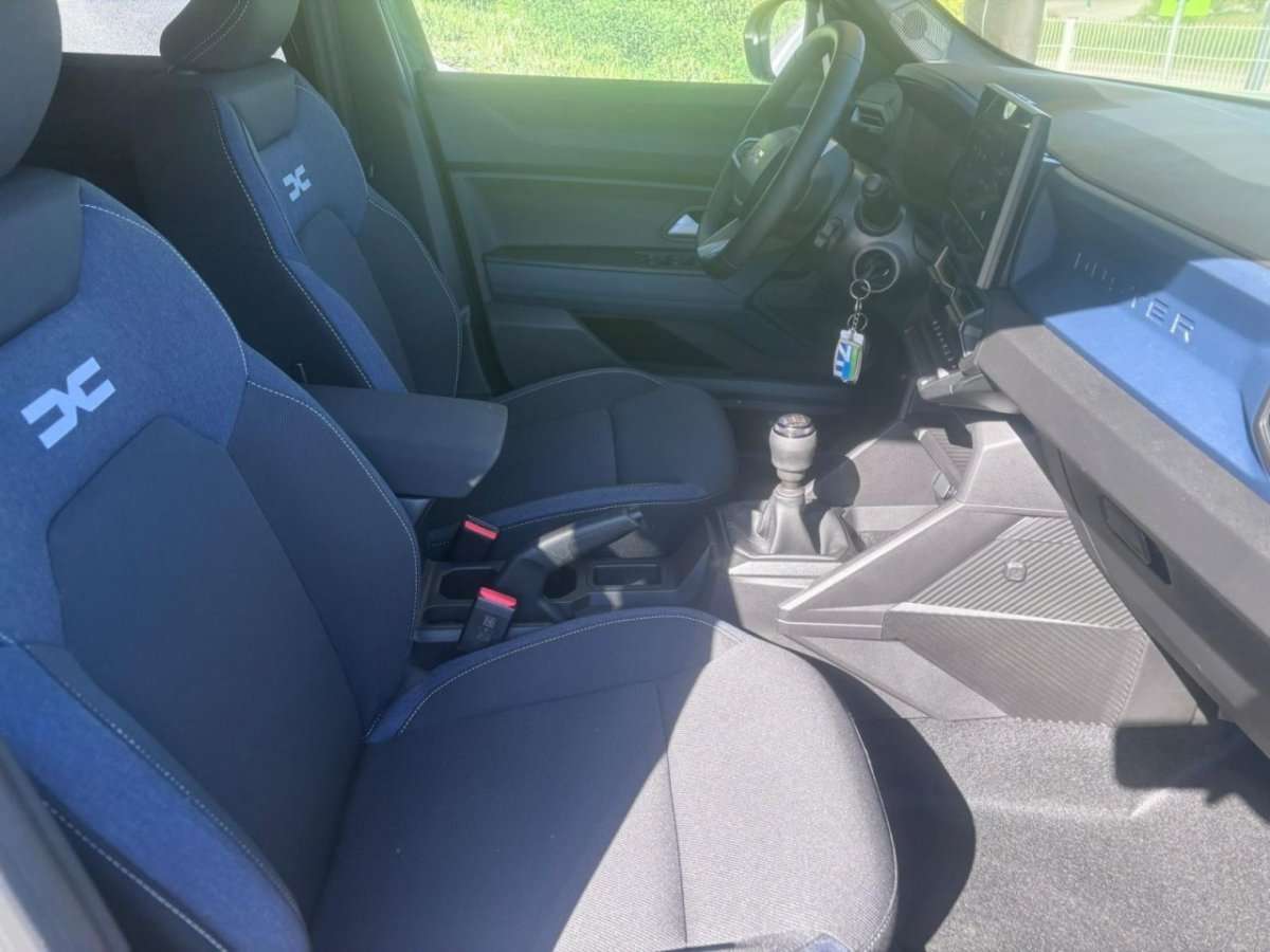 Fahrzeugbild eines Dacia Duster