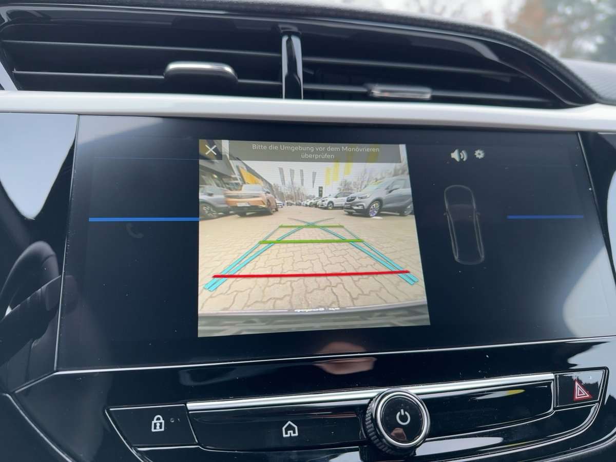 Fahrzeugbild eines Opel Corsa