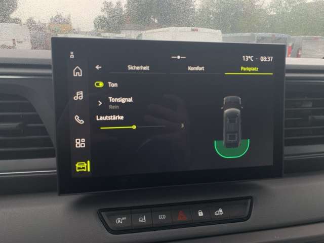 Fahrzeugbild eines Renault Master