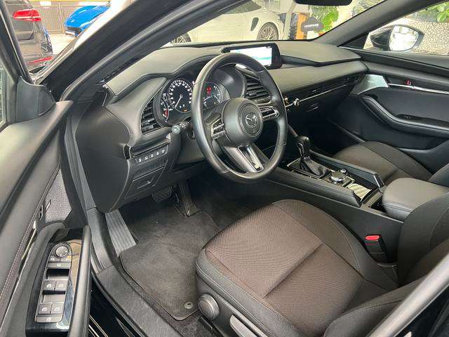 Fahrzeugbild eines Mazda Mazda3