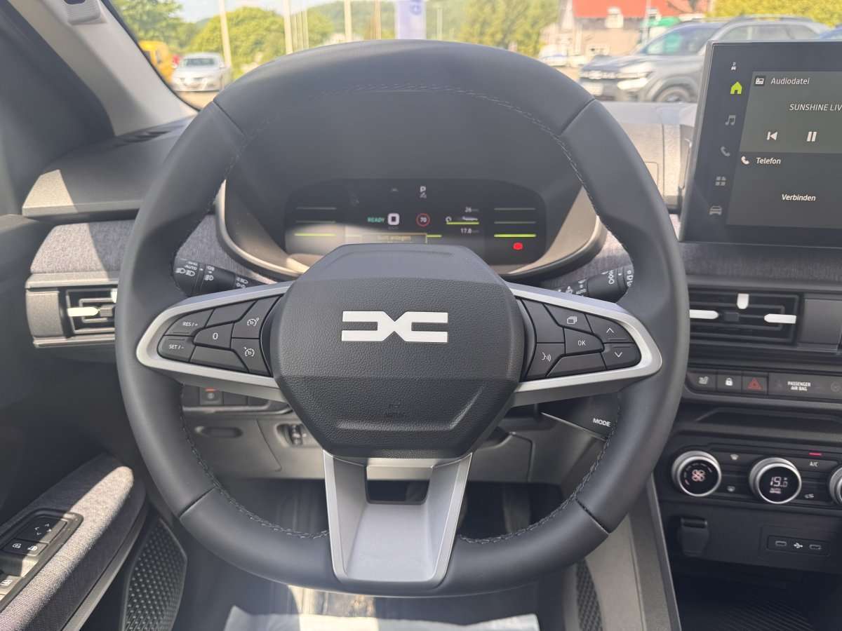 Fahrzeugbild eines Dacia Jogger