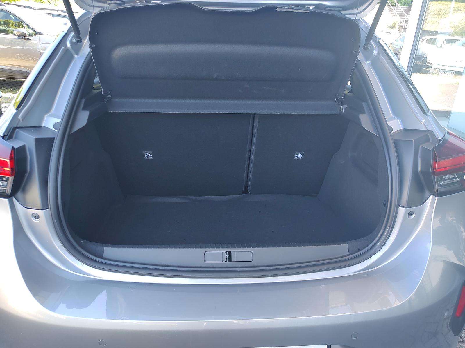 Fahrzeugbild eines Opel Corsa