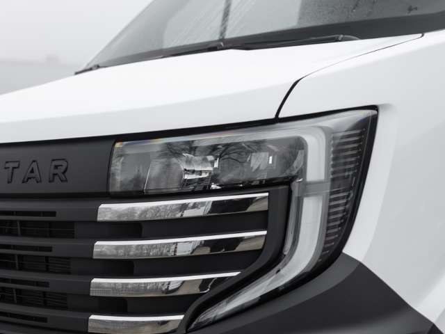 Fahrzeugbild eines Nissan Interstar