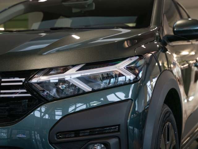 Fahrzeugbild eines Dacia Sandero