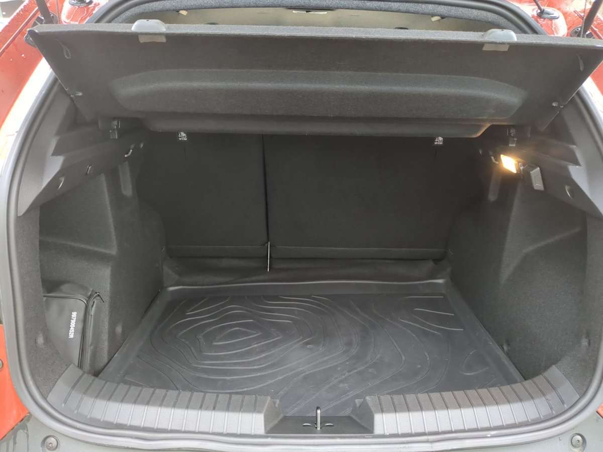 Fahrzeugbild eines Dacia Duster