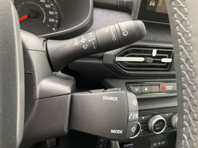 Fahrzeugbild eines Dacia Sandero