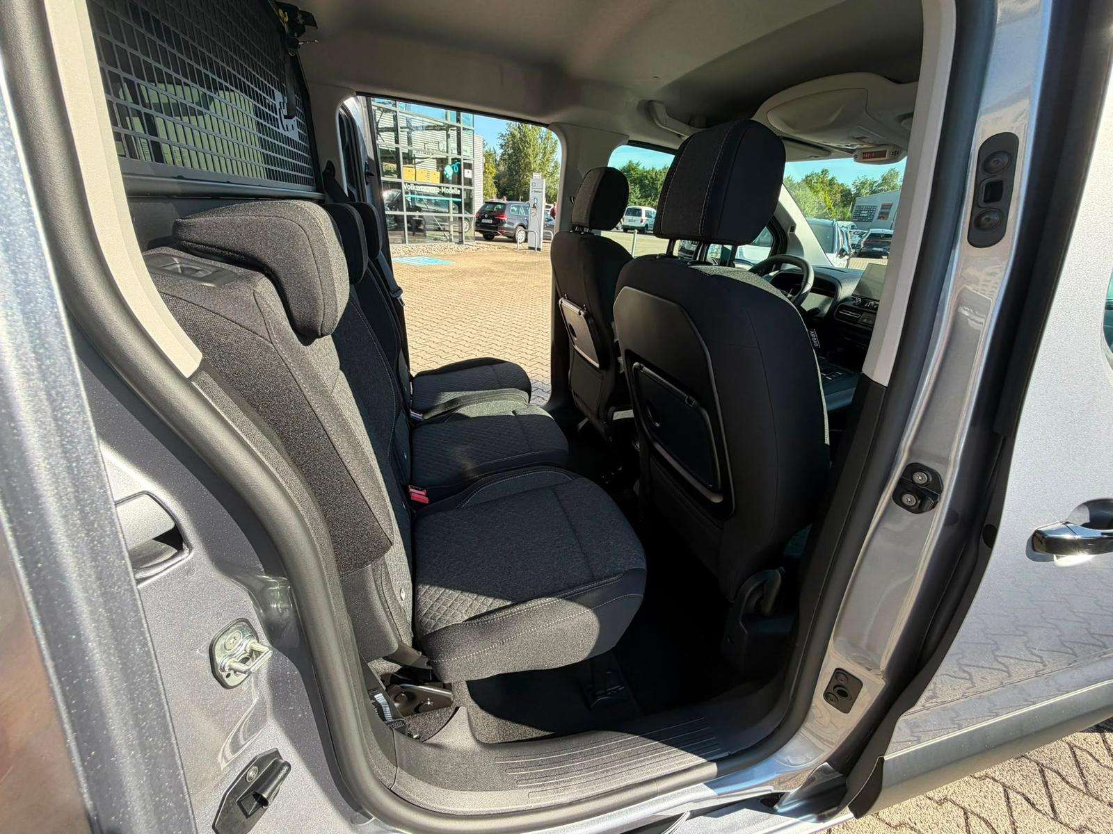 Fahrzeugbild eines Opel Combo Life