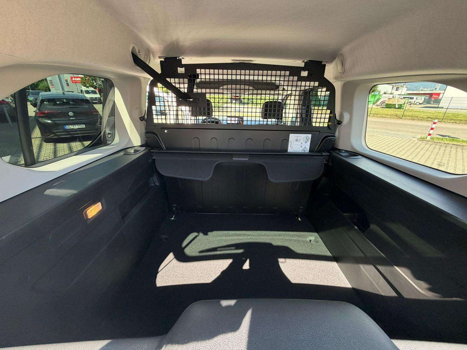 Fahrzeugbild eines Opel Combo Life