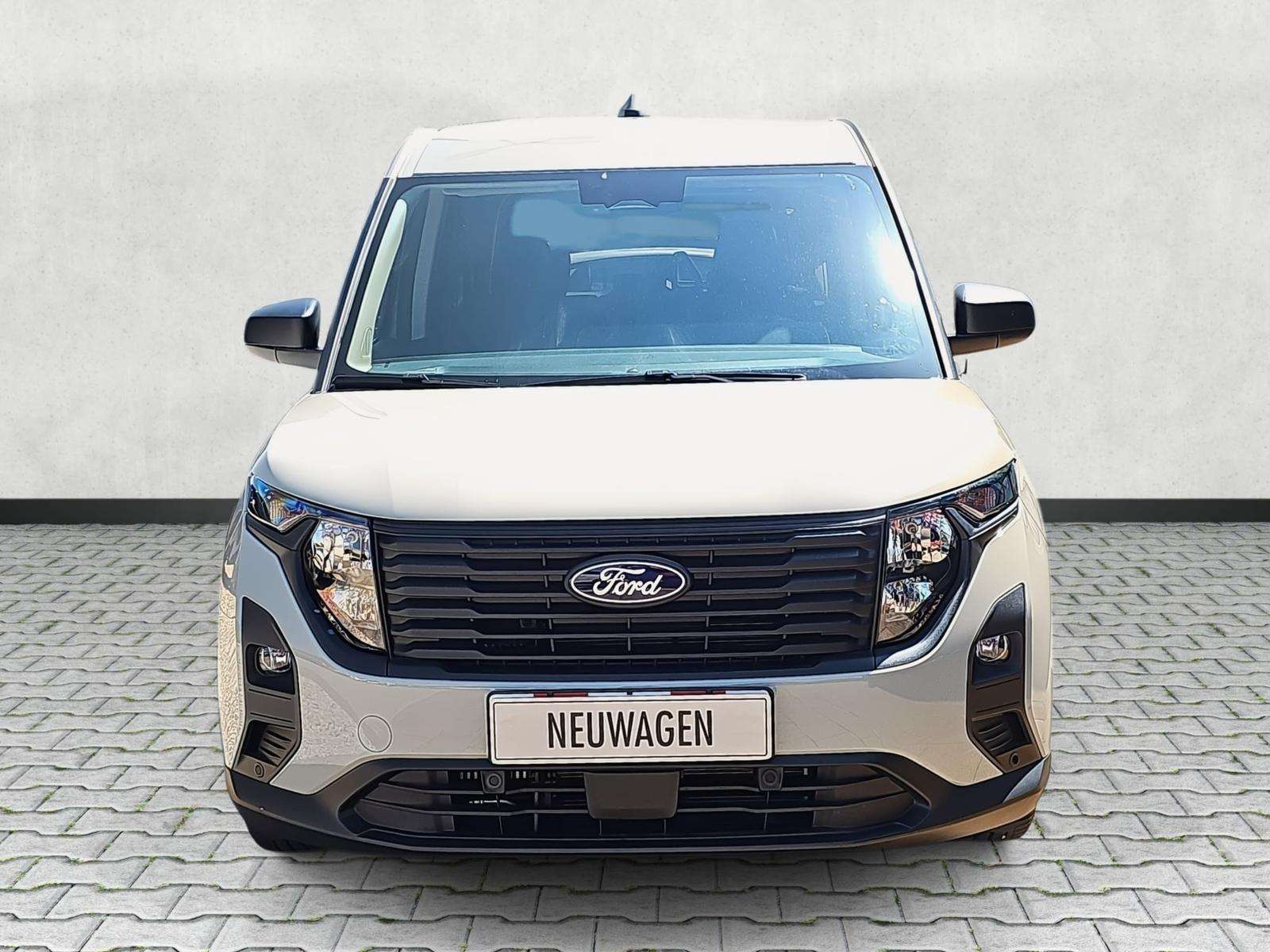 Fahrzeugbild eines Ford Tourneo Courier