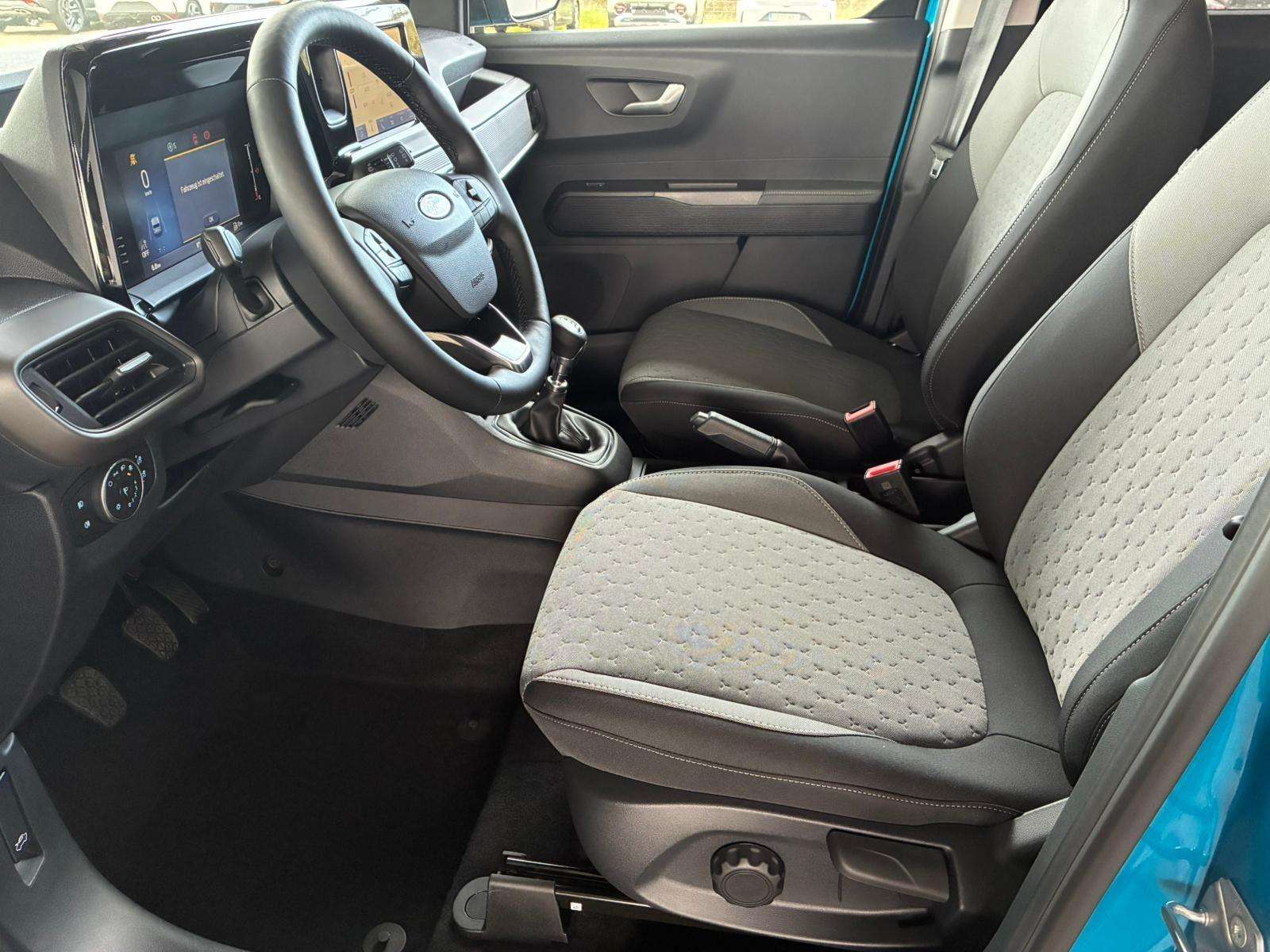 Fahrzeugbild eines Ford Tourneo Courier