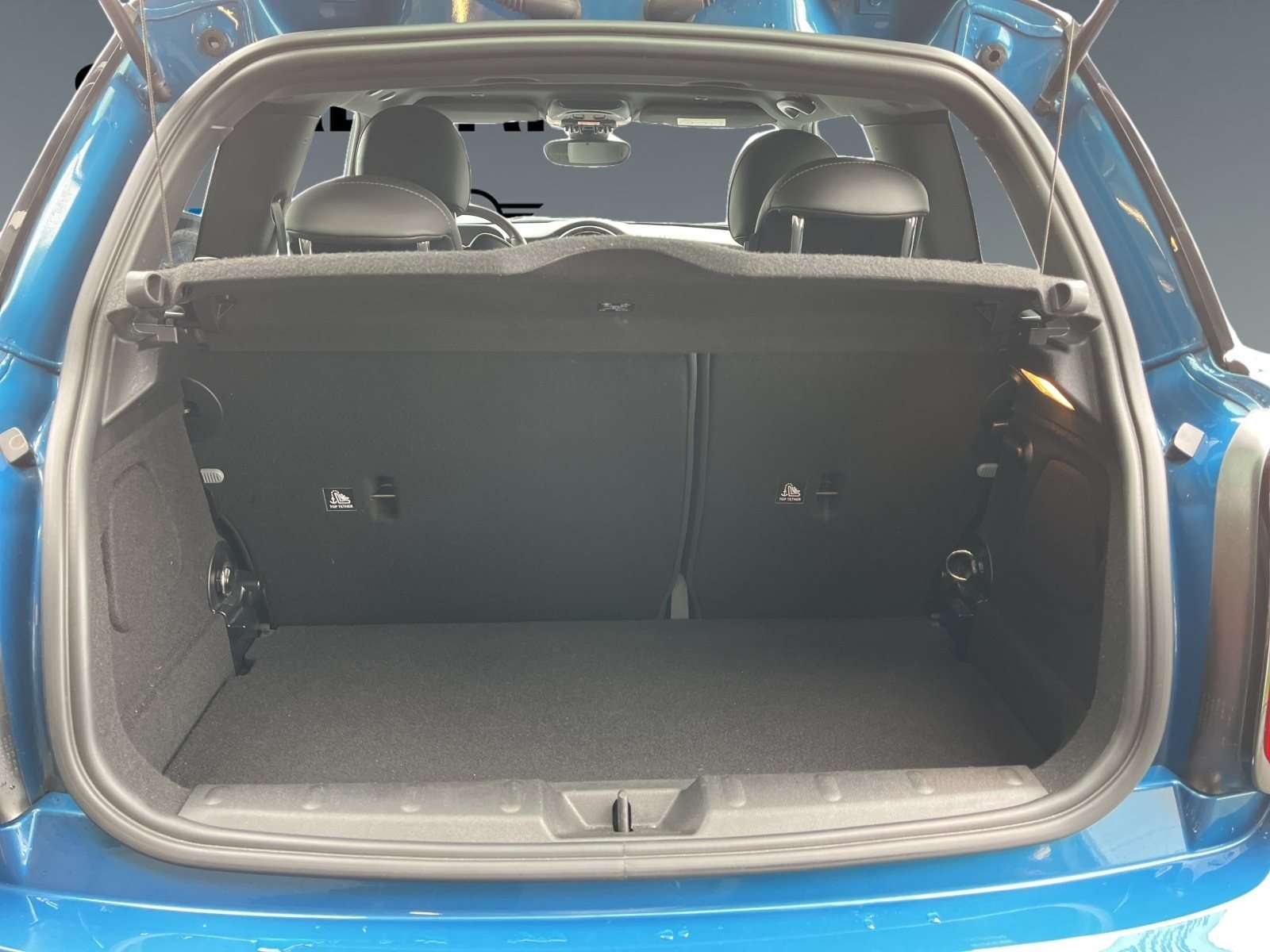 Fahrzeugbild eines MINI COOPER