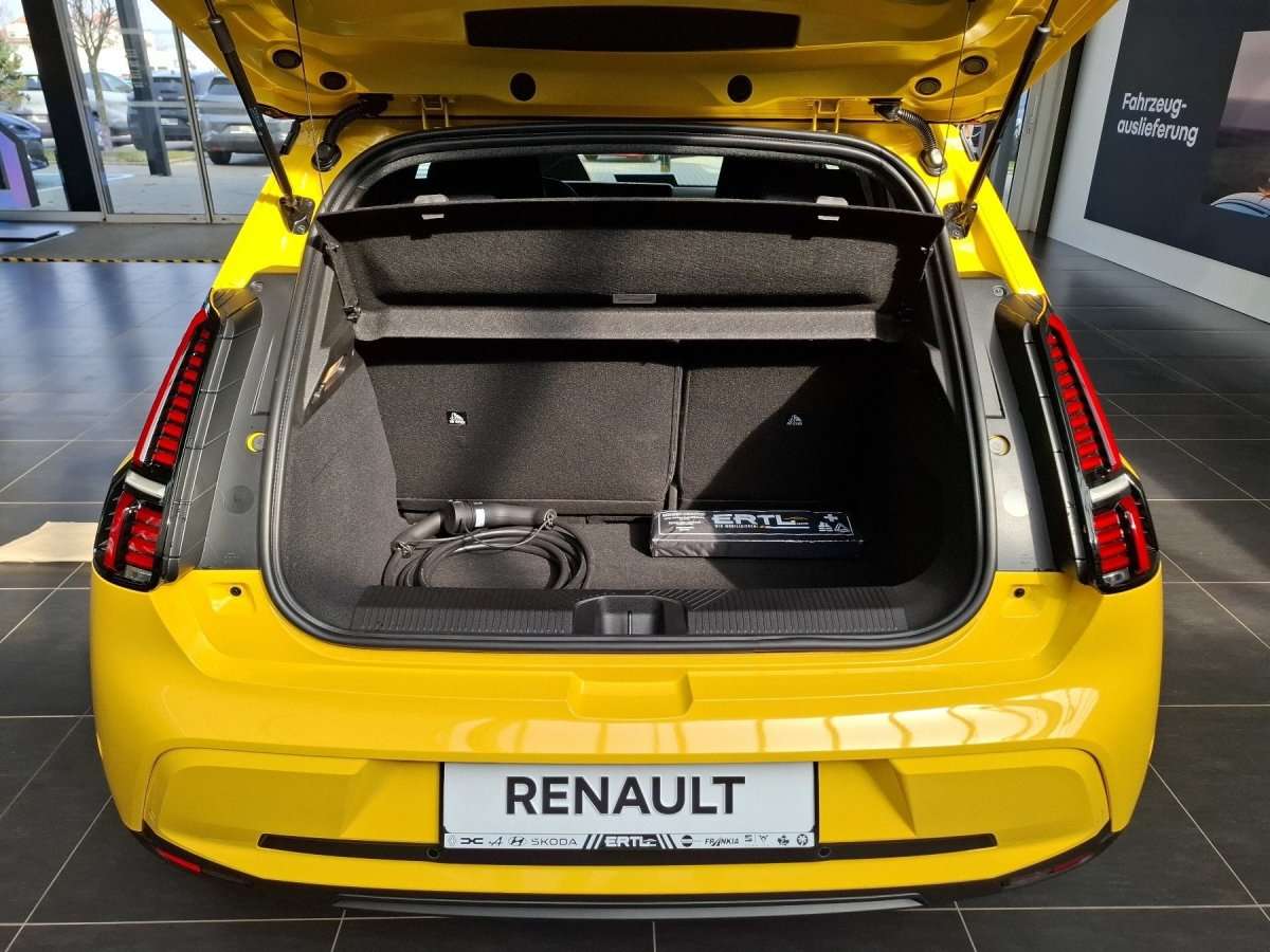 Fahrzeugbild eines Renault 5 E-TECH