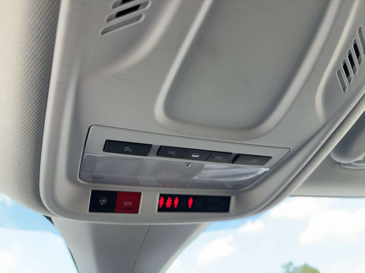 Fahrzeugbild eines Opel Grandland X