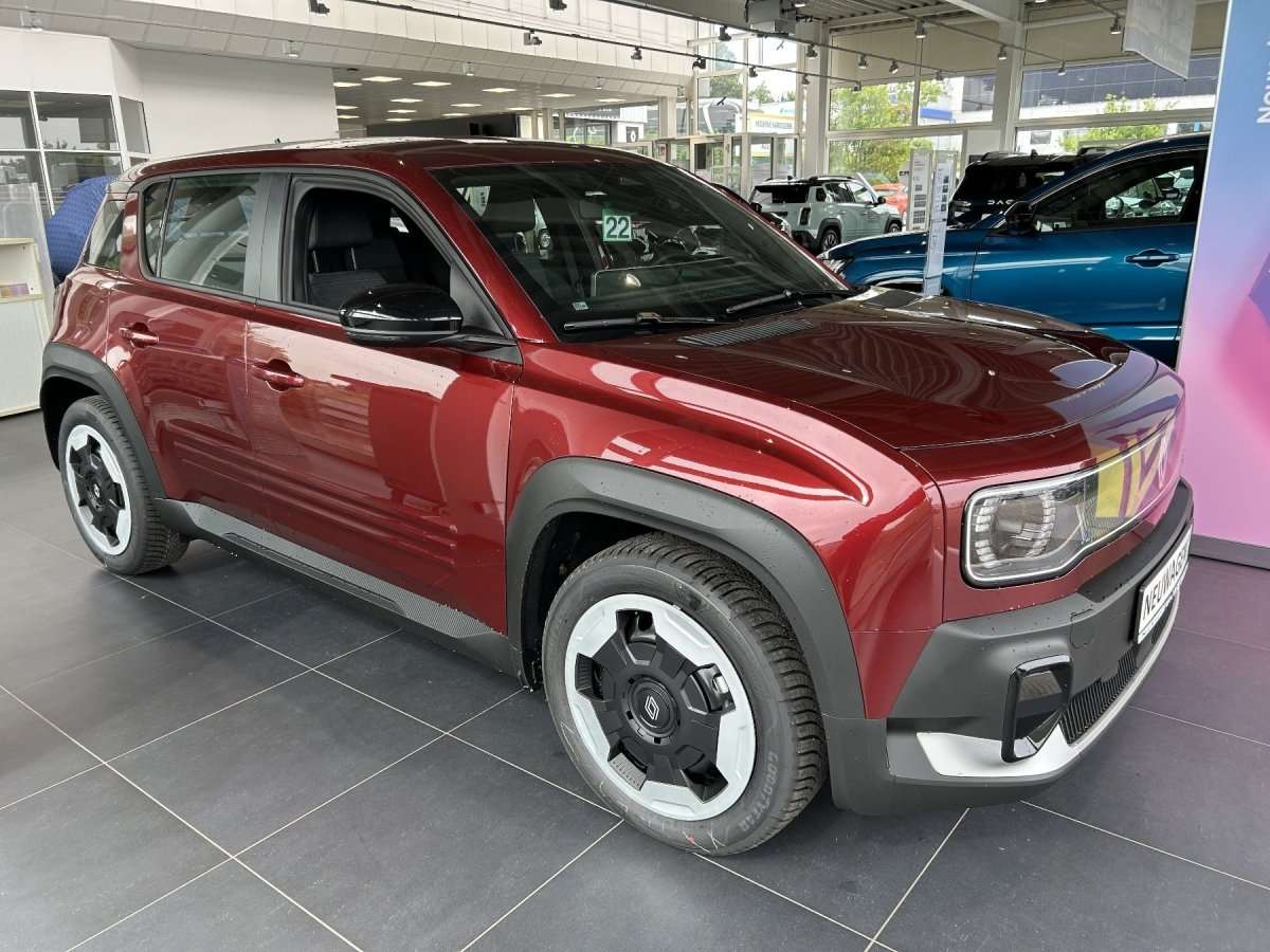 Fahrzeugbild eines Renault 4 E-TECH