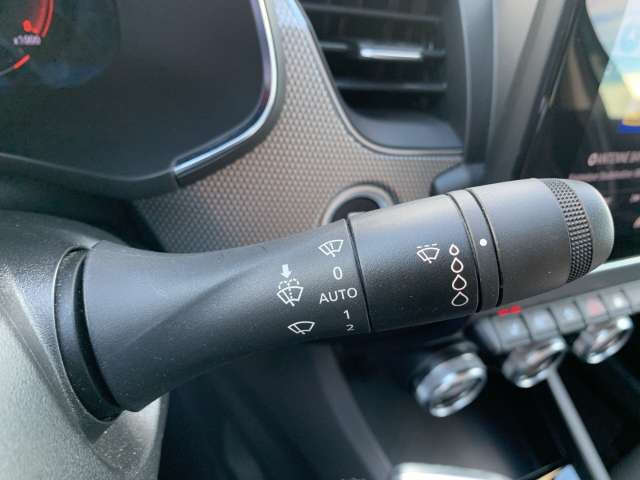 Fahrzeugbild eines Renault Arkana