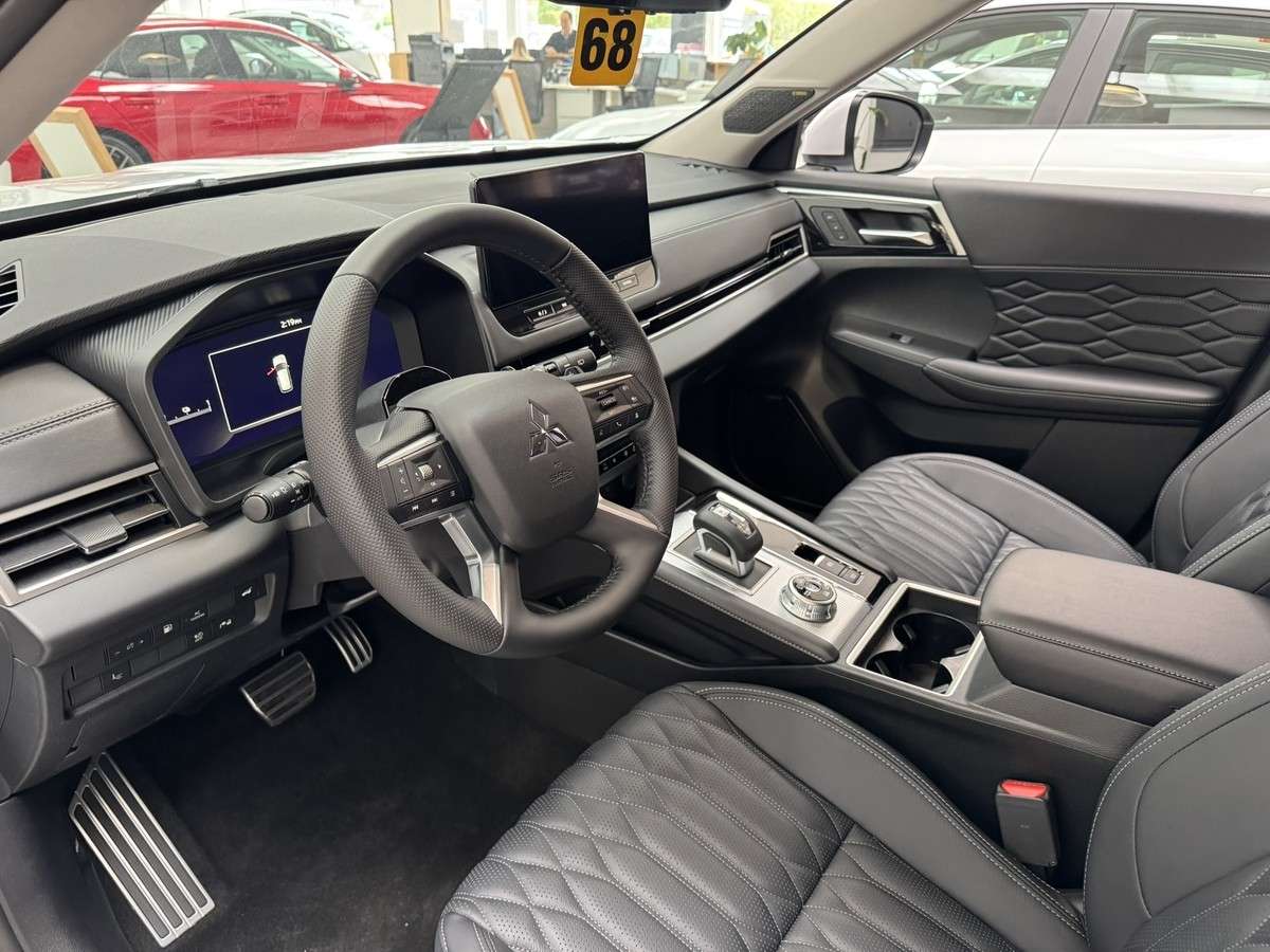 Fahrzeugbild eines Mitsubishi Outlander