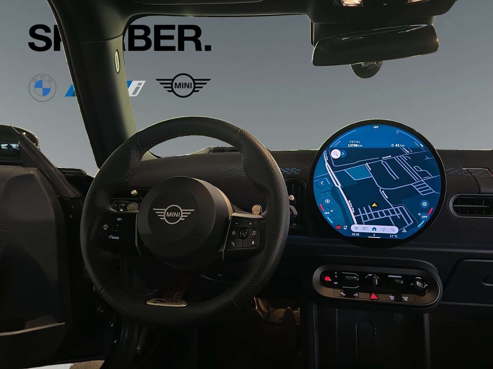 Fahrzeugbild eines MINI COOPER