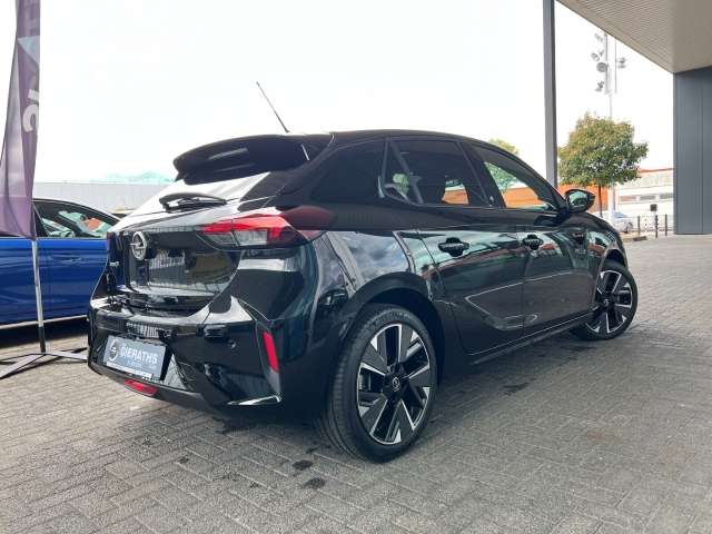 Fahrzeugbild eines Opel Corsa