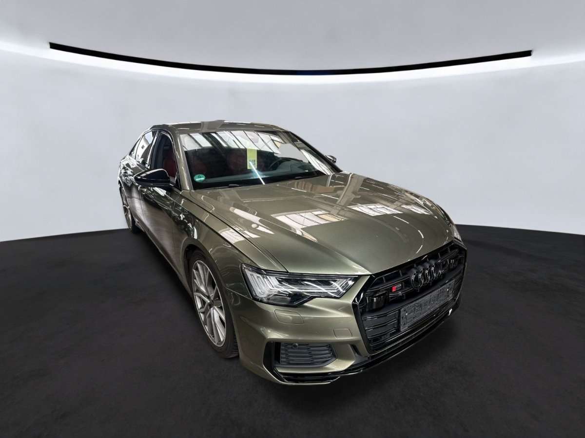 Fahrzeugbild eines Audi S6