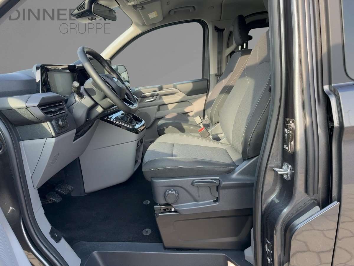 Fahrzeugbild eines Ford Tourneo Custom