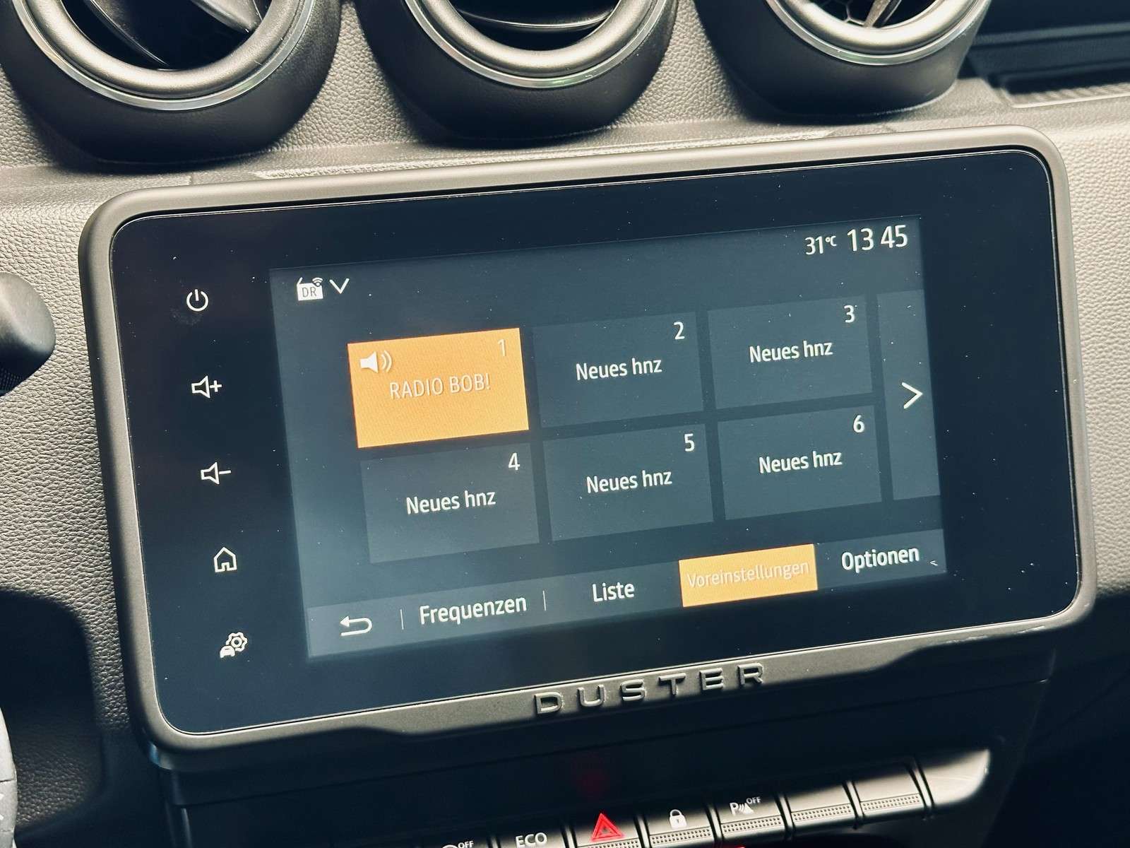 Fahrzeugbild eines Dacia Duster